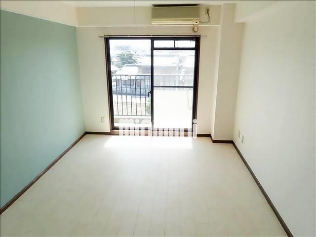 ����2