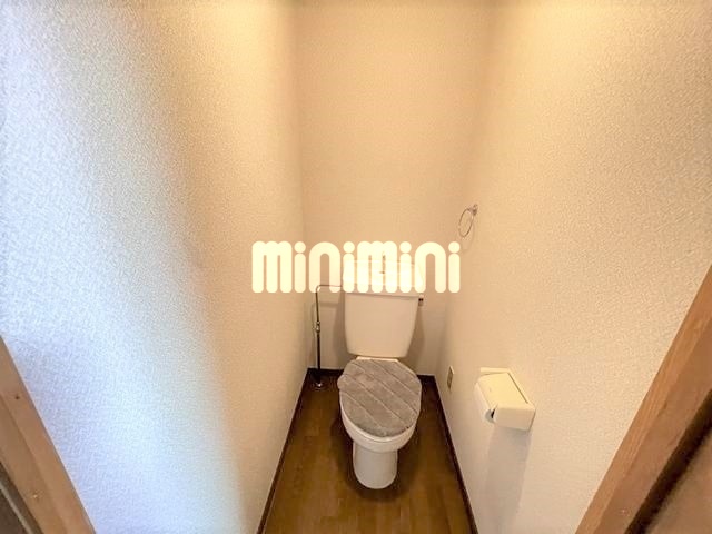 ����4