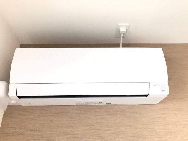 ����10