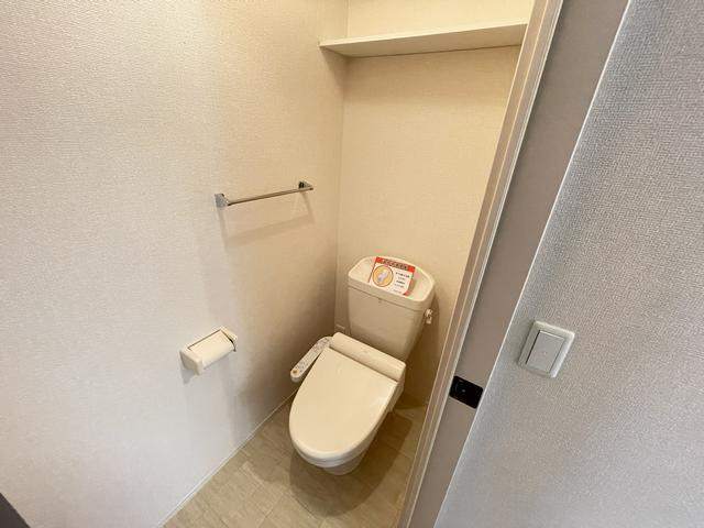 ����7