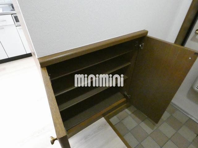 ����2