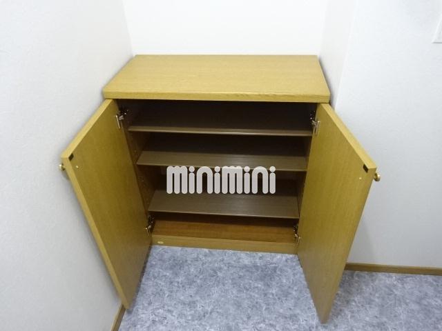 ����19