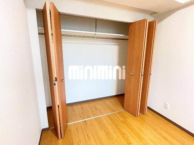 ����6