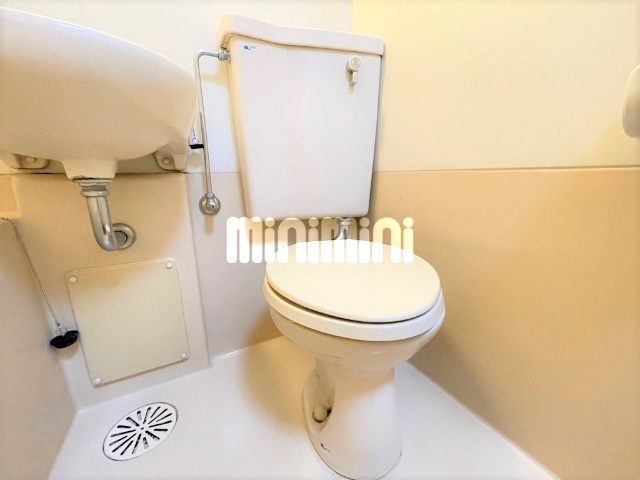 ����9