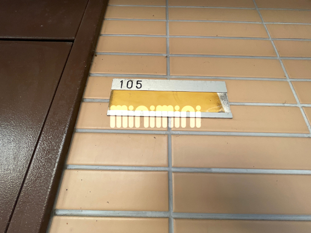 ����8