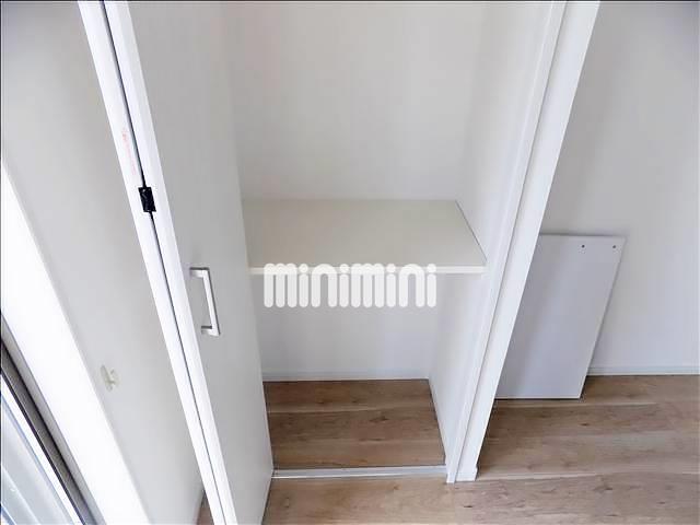 ����6