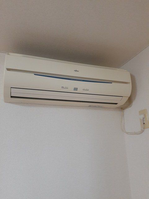 ����11