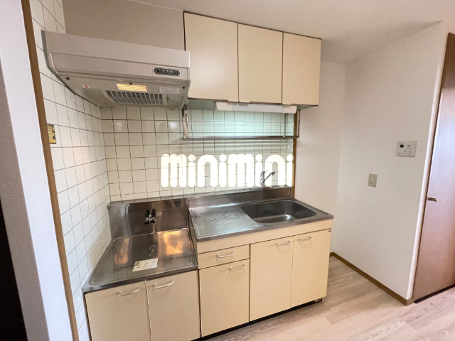 ����2