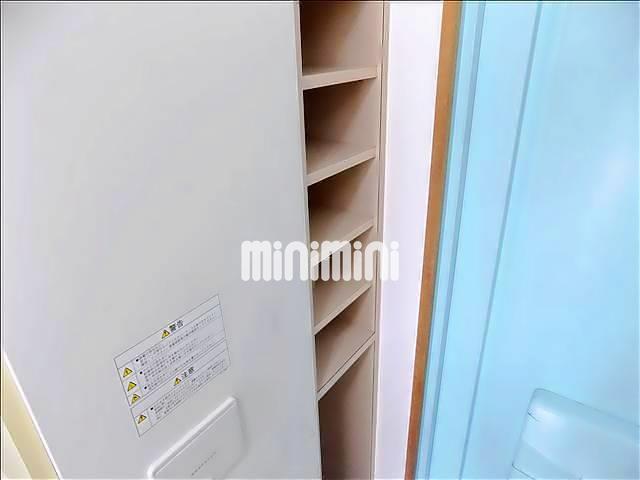 ����9