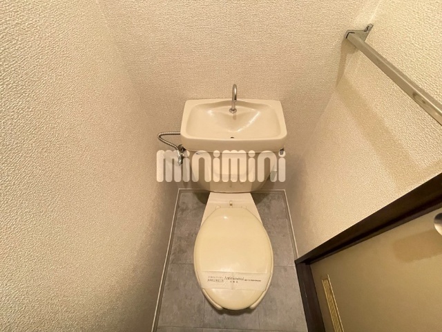 ����6