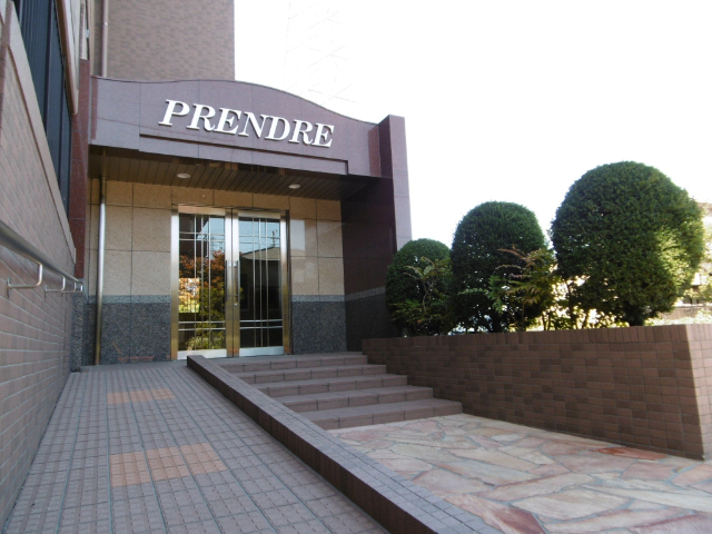 ����10