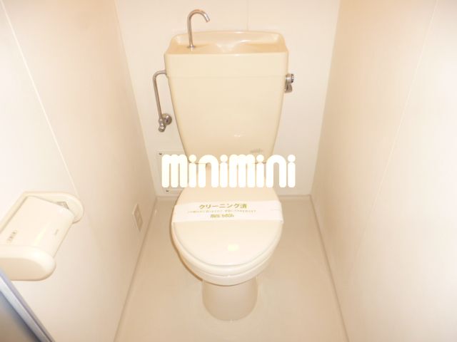 ����9