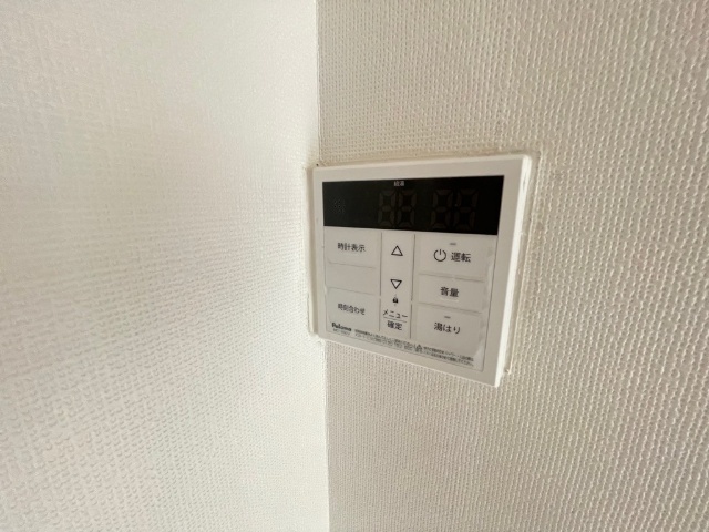 ����19