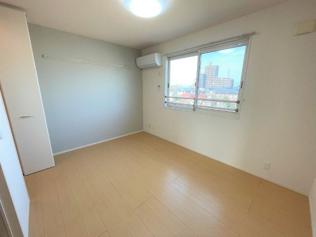 ����6