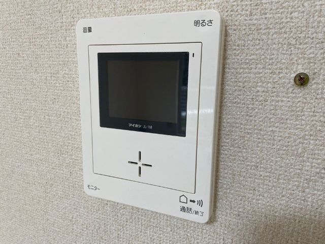 ����14