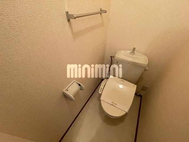 ����9