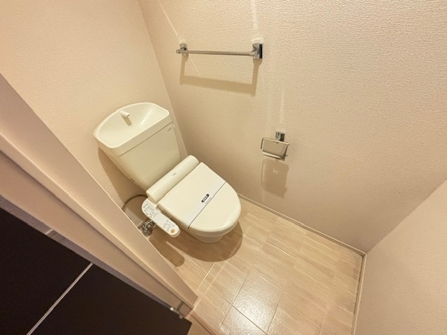 ����6