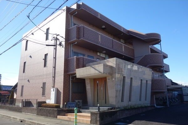 ����9