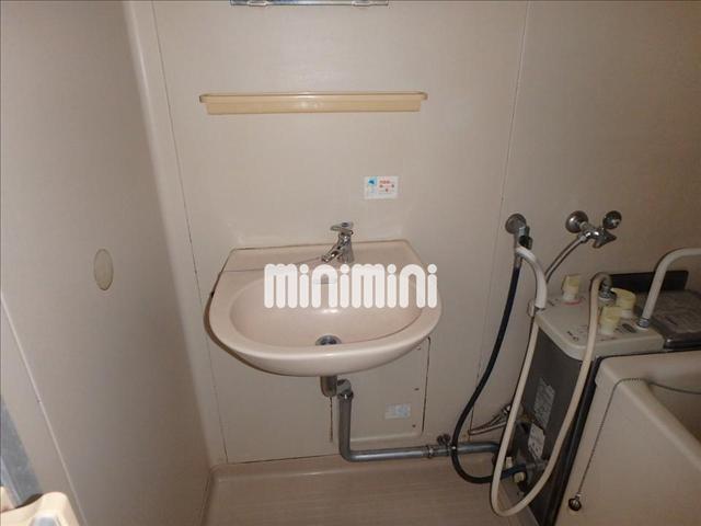 ����6