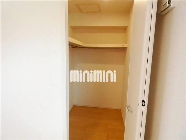 ����6