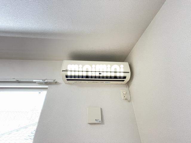 ����11