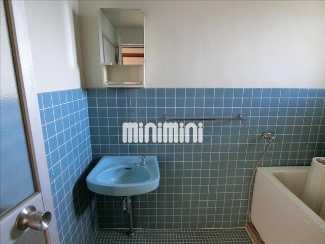 ����7