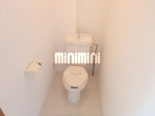 ����8