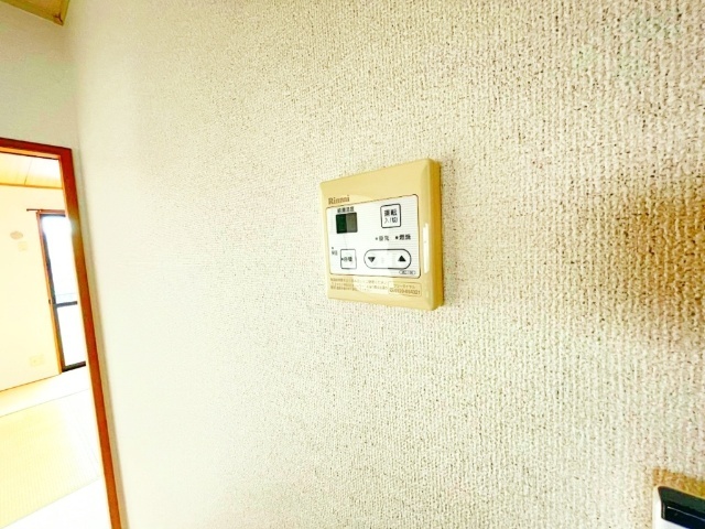 ����19
