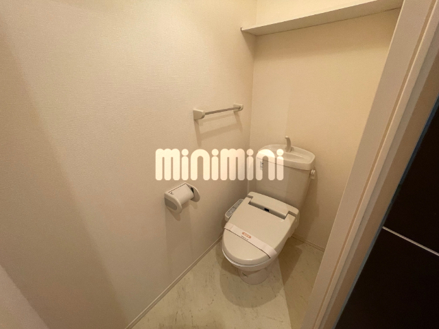 ����9