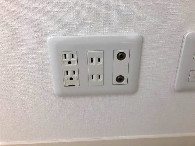 ����14