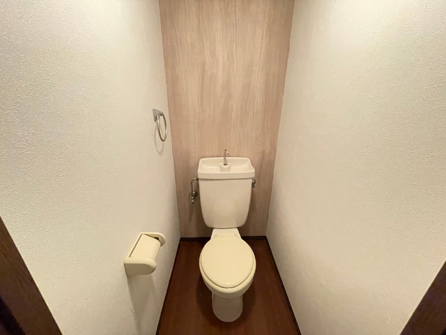 ����5