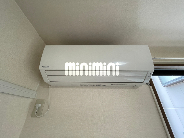 ����6