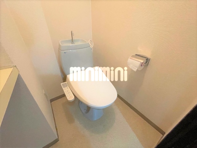 ����9