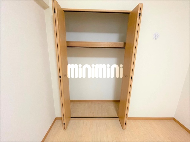 ����6