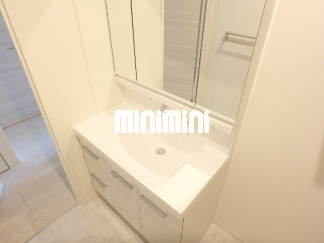 ����5