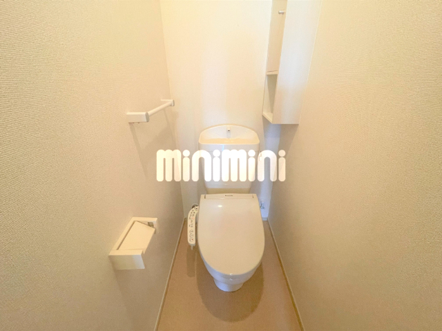 ����9