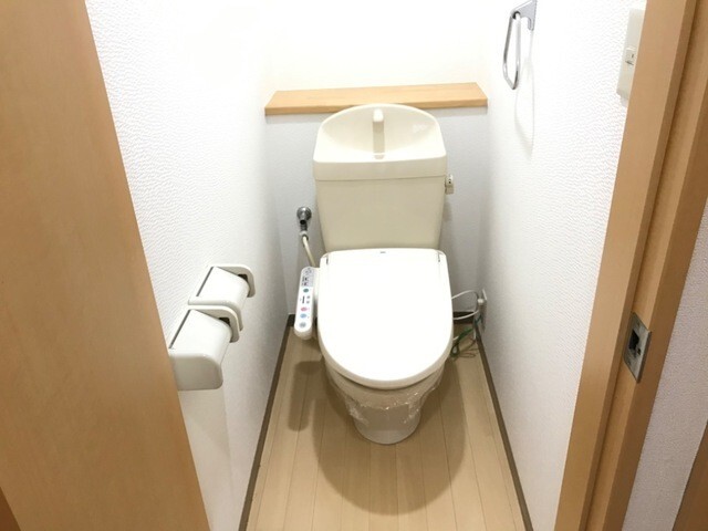 ����6