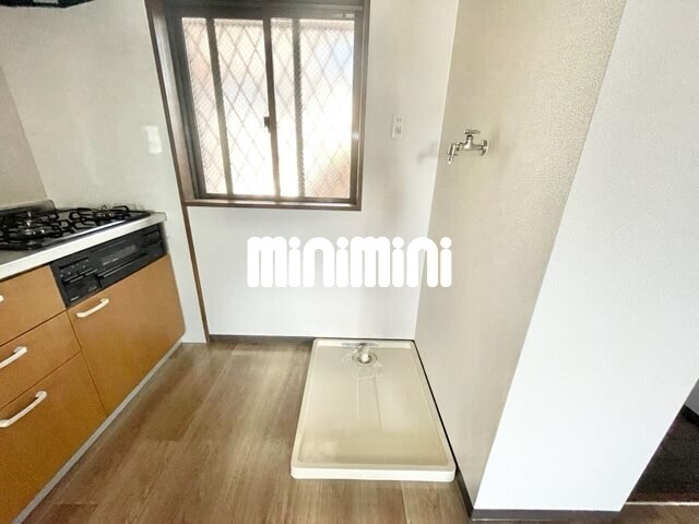 ����6