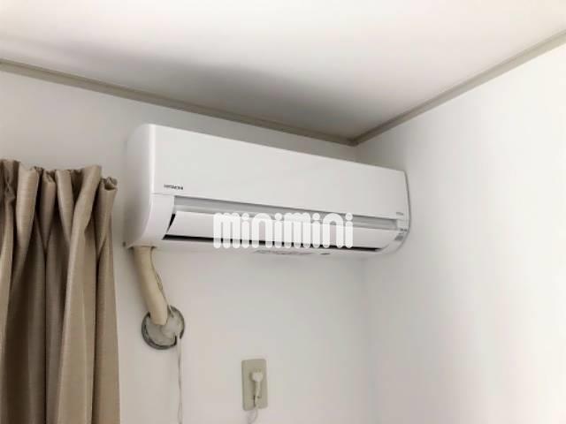����8