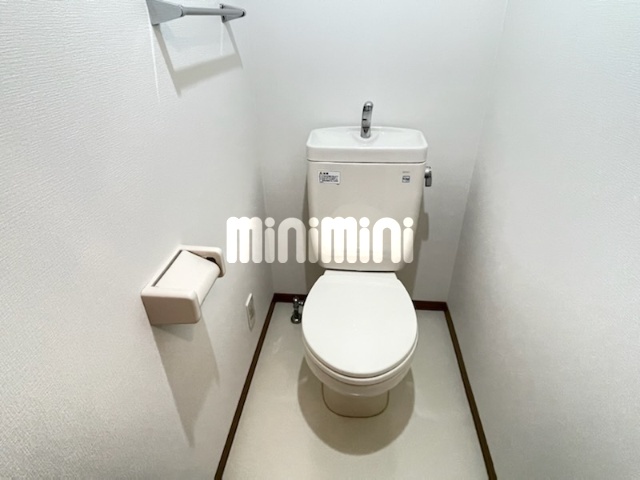 ����5