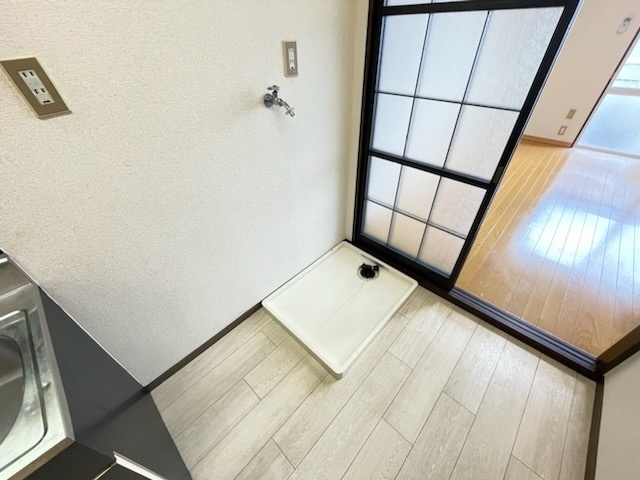 ����19
