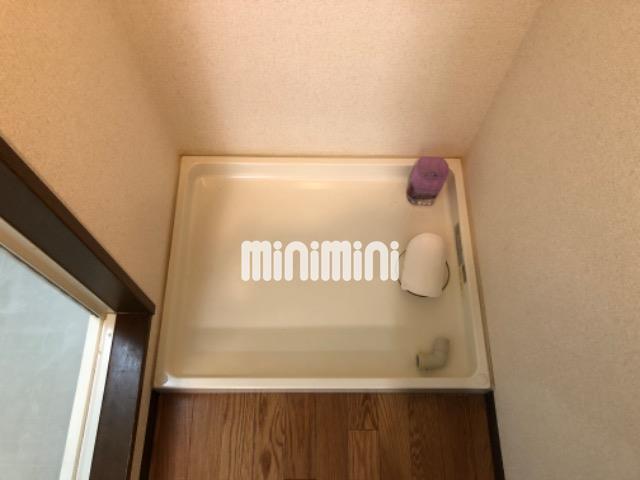 ����14