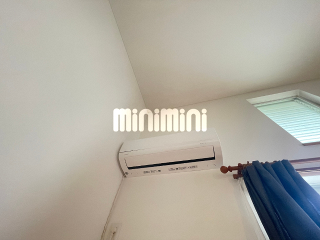 ����10