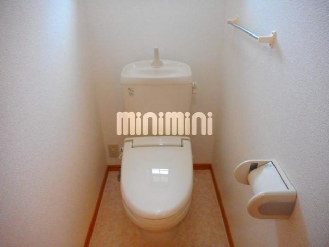 ����9