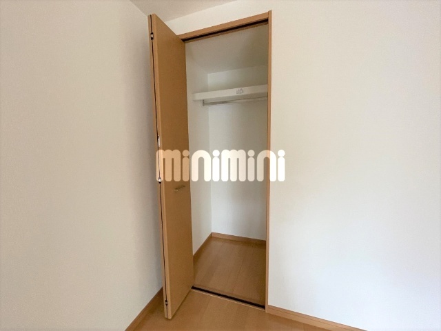 ����6