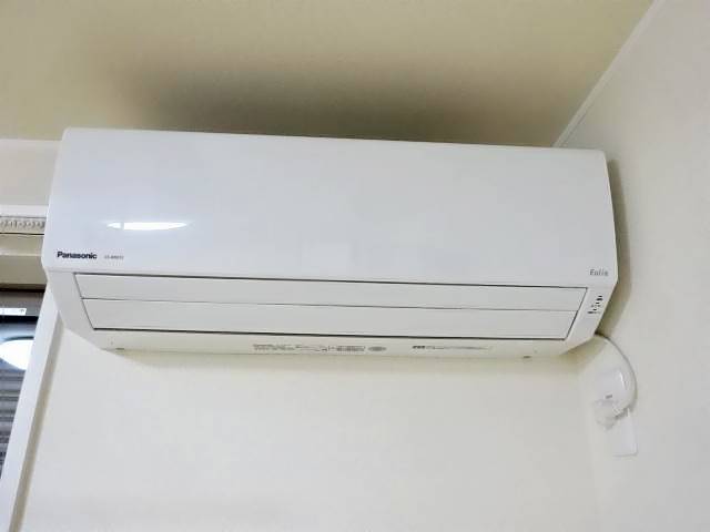 ����8