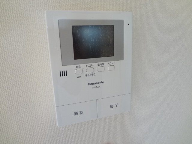 ����11