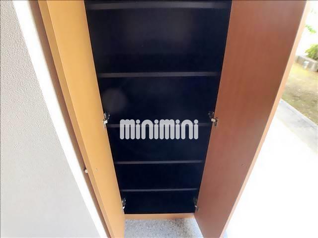 ����5