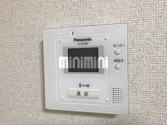 ����11