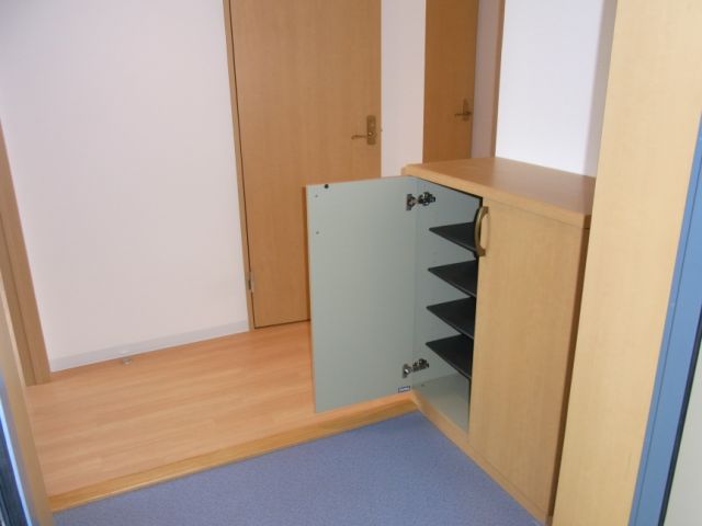 ����5